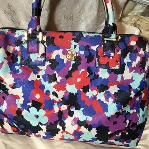 Tory Burch  Robinson Speedy Satchel Crossbody Bag